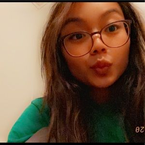 Meet your Posher, Lyna